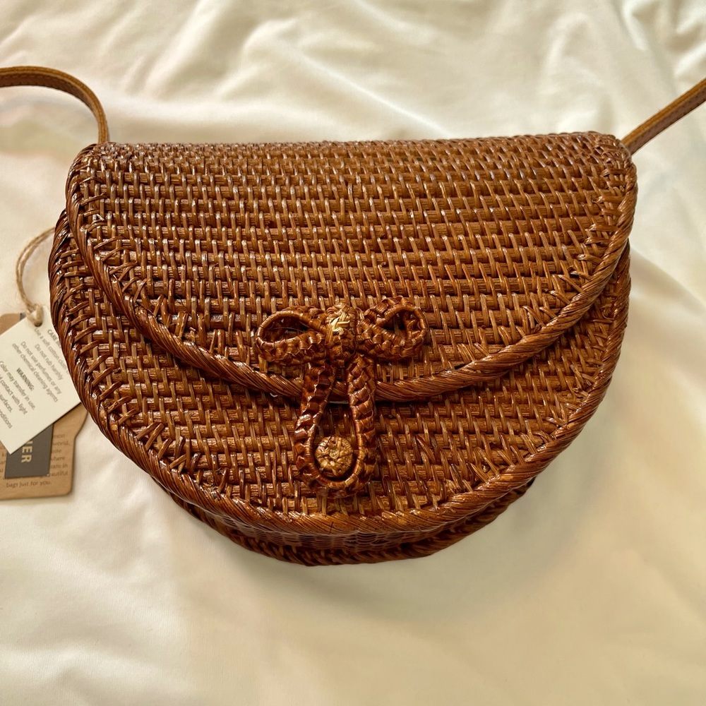 BNWT wicker fashion bag